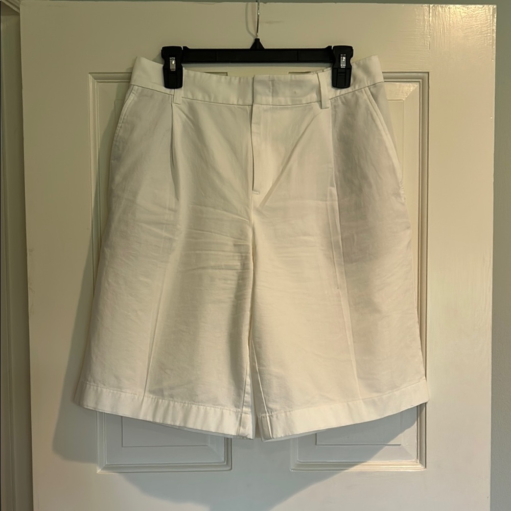 Vince Cream Women's Shorts